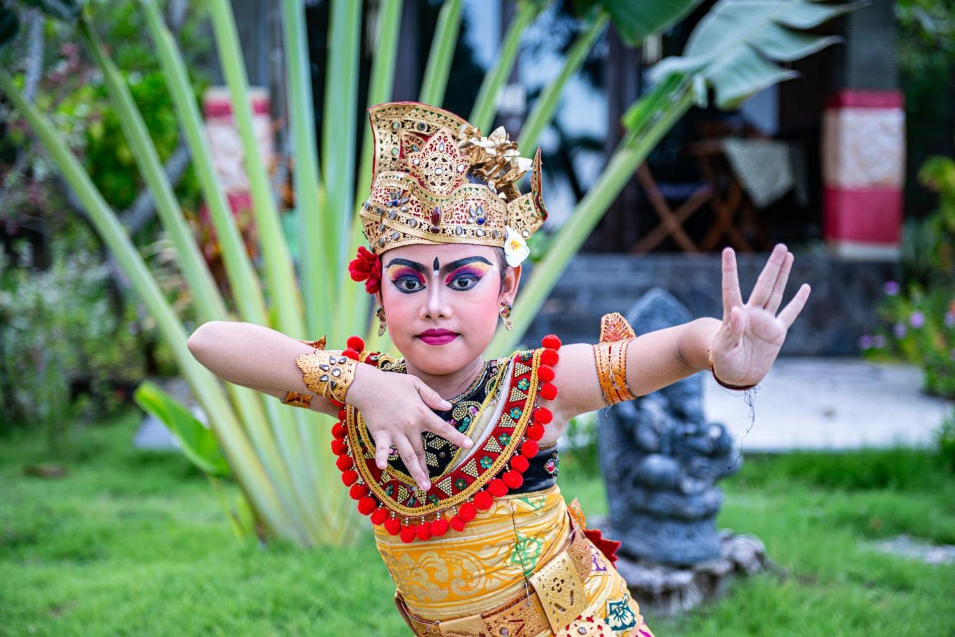 Retreat Villa Toraja Baturinggit Кубу Экстерьер фото
