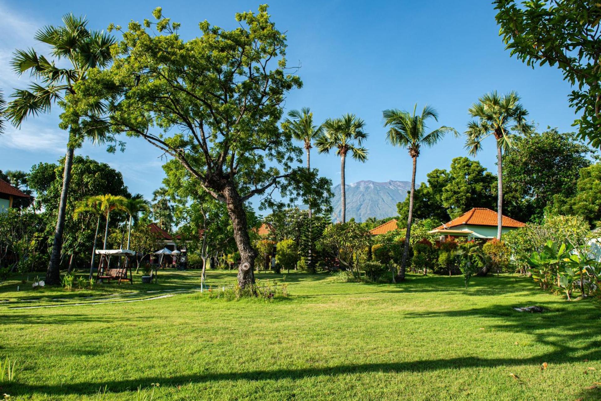 Retreat Villa Toraja Baturinggit Кубу Экстерьер фото